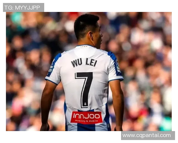 中超激战本菲卡与波尔图战成平局红牌事件引发全场热议