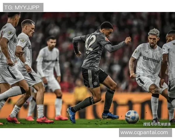 西甲激战：拜仁大胜利物浦6-2补时进球点燃全场激情与转会传闻