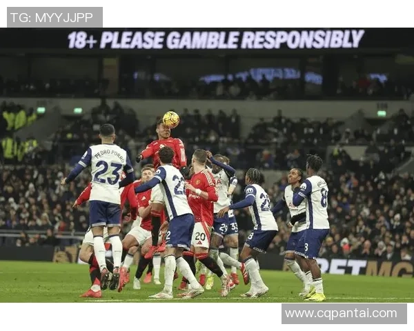 德甲激战：热刺与曼联战成平局全场沸腾瞬间回顾