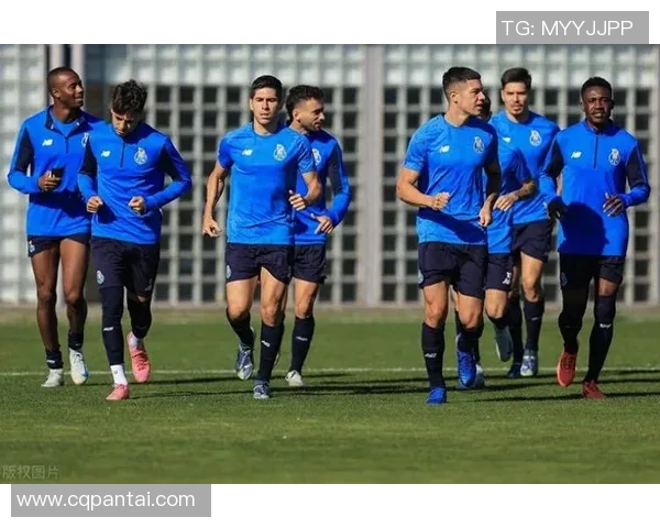 德甲精彩对决里昂与波尔图战成平局十大进球瞬间引爆全场激情