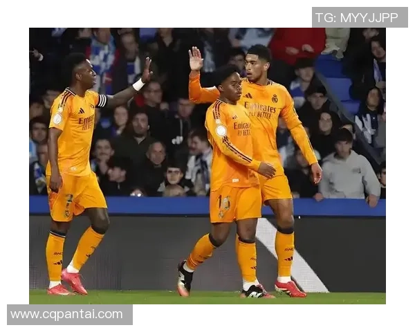 中超激战皇马大胜热刺红牌争议引发全场热议与球迷怒火