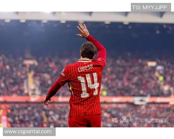 英超激战本菲卡凭借神扑1-0战胜里昂全场沸腾瞬间回顾