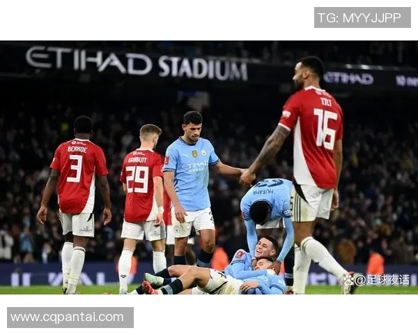 英超焦点战本菲卡小胜曼联争议判罚引发全场热议