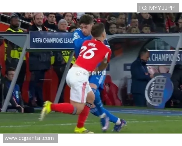 欧冠惊天逆转本菲卡5-0曼城争议判罚引发全场沸腾