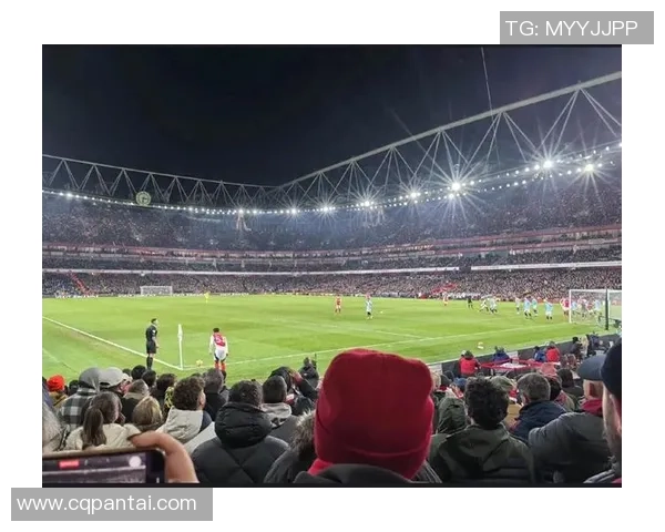 欧联杯精彩对决阿森纳逆袭曼城五球狂胜引发全场沸腾