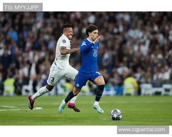 足总杯精彩对决AC米兰与切尔西战成平局乌龙球成比赛转折点分析