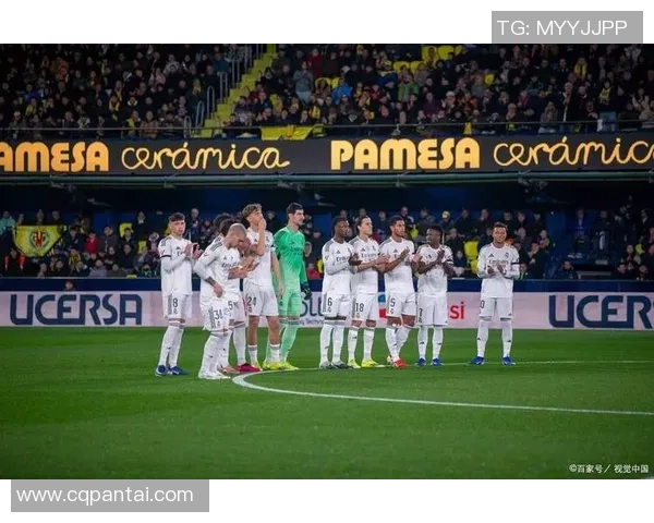 世界杯精彩对决本菲卡与多特蒙德激战成平局集锦回顾