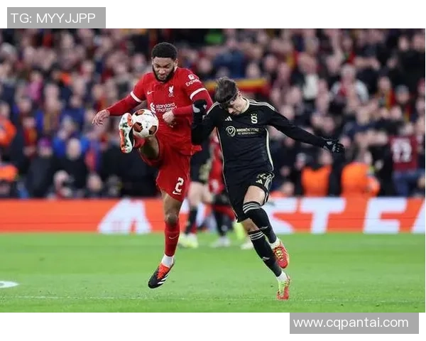 欧联杯波尔图与利物浦激战成平局红牌事件引发全场热议与战术分析