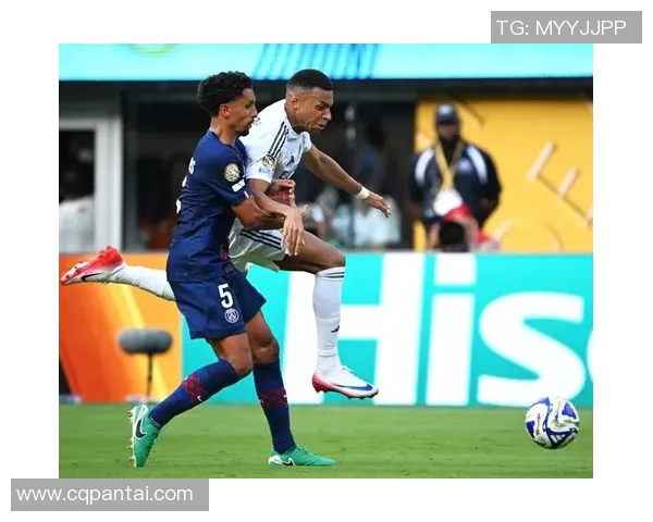 欧冠激战：巴黎圣日耳曼险胜里昂神扑瞬间点燃全场激情